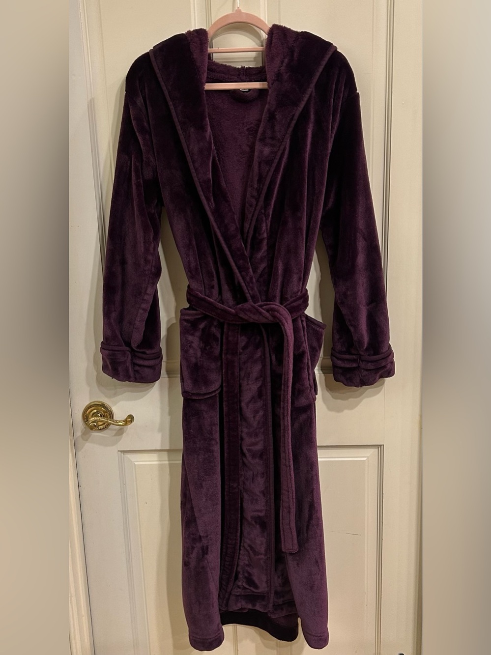 Unbranded Hooded Plush Robe Eggplant Purple Size XL Like New